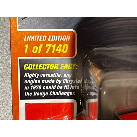 2022 JOHNNY LIGHTNING 1970 DODGE CHALLENGER STORAGE TIN Release 3/NO 3, 1:64 - Picture 3 of 11